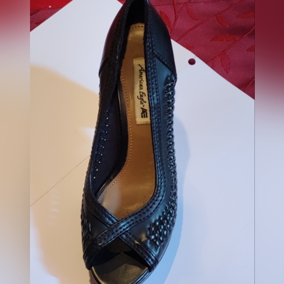 AMERICAN EAGLE - Picture 1 of 1